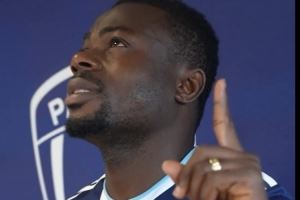 官方：南特边锋摩西-西芒加盟巴黎FC，签约至2028年